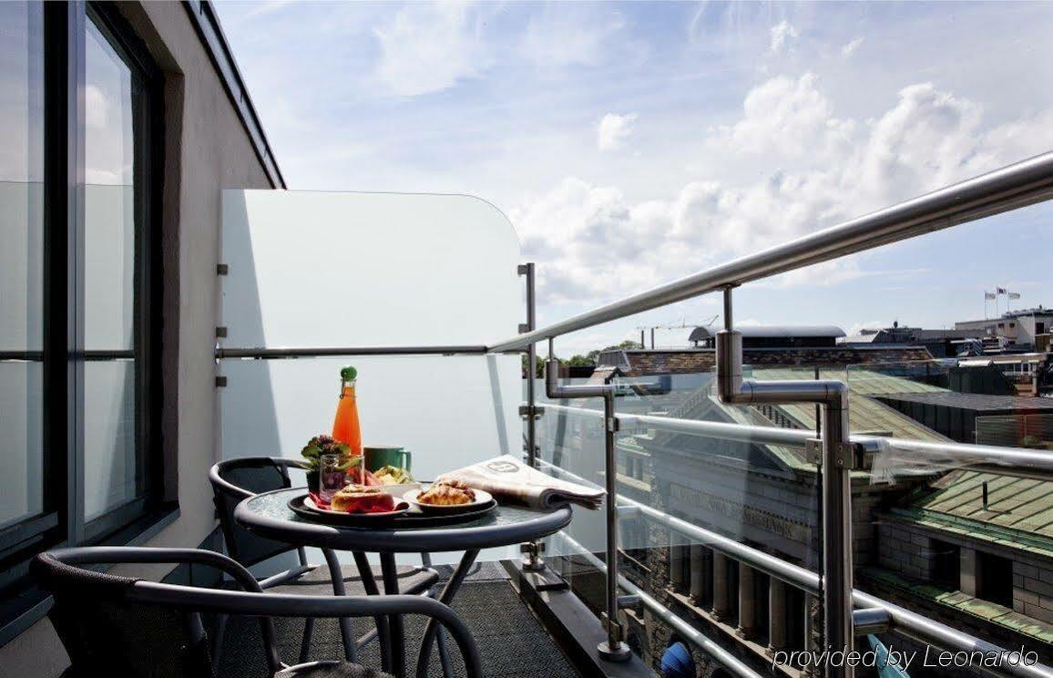 Radisson Red Oslo City Centre Exterior photo